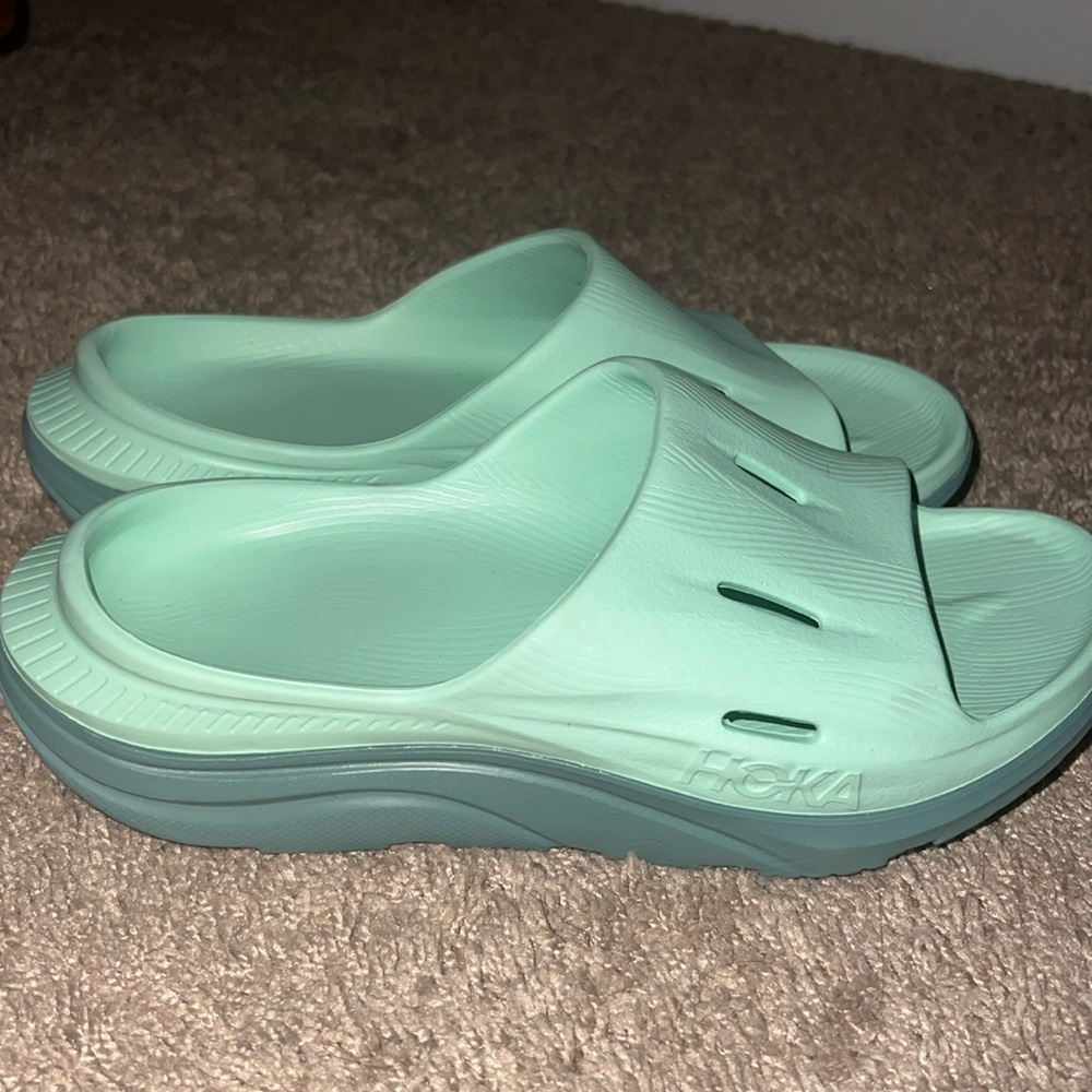 Hoka Recovery Slides